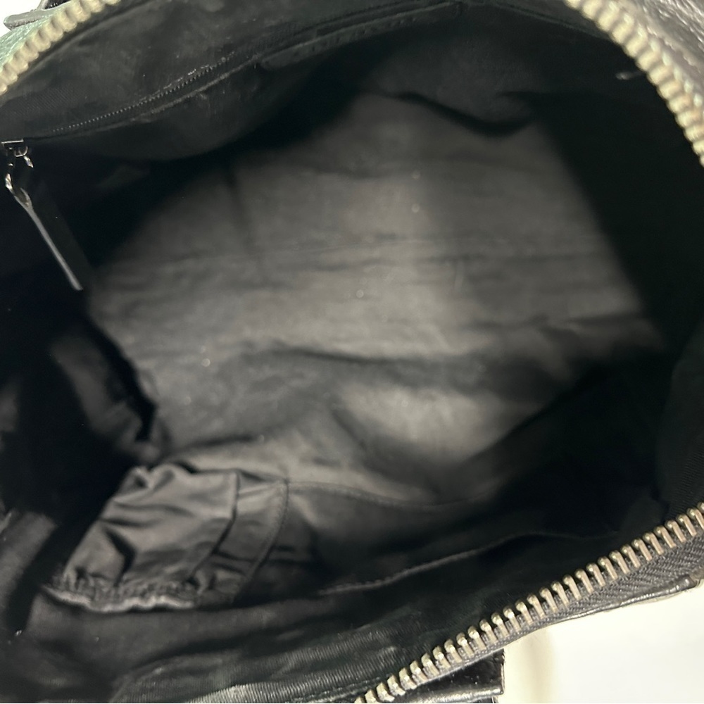 Vintage Givenchy Black Leather Croc Embossed Antigona Bag - Picture 12 of 14